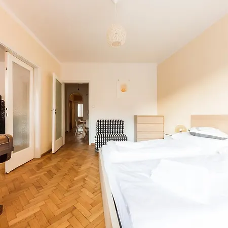 Daire Beautiful Center Prag
